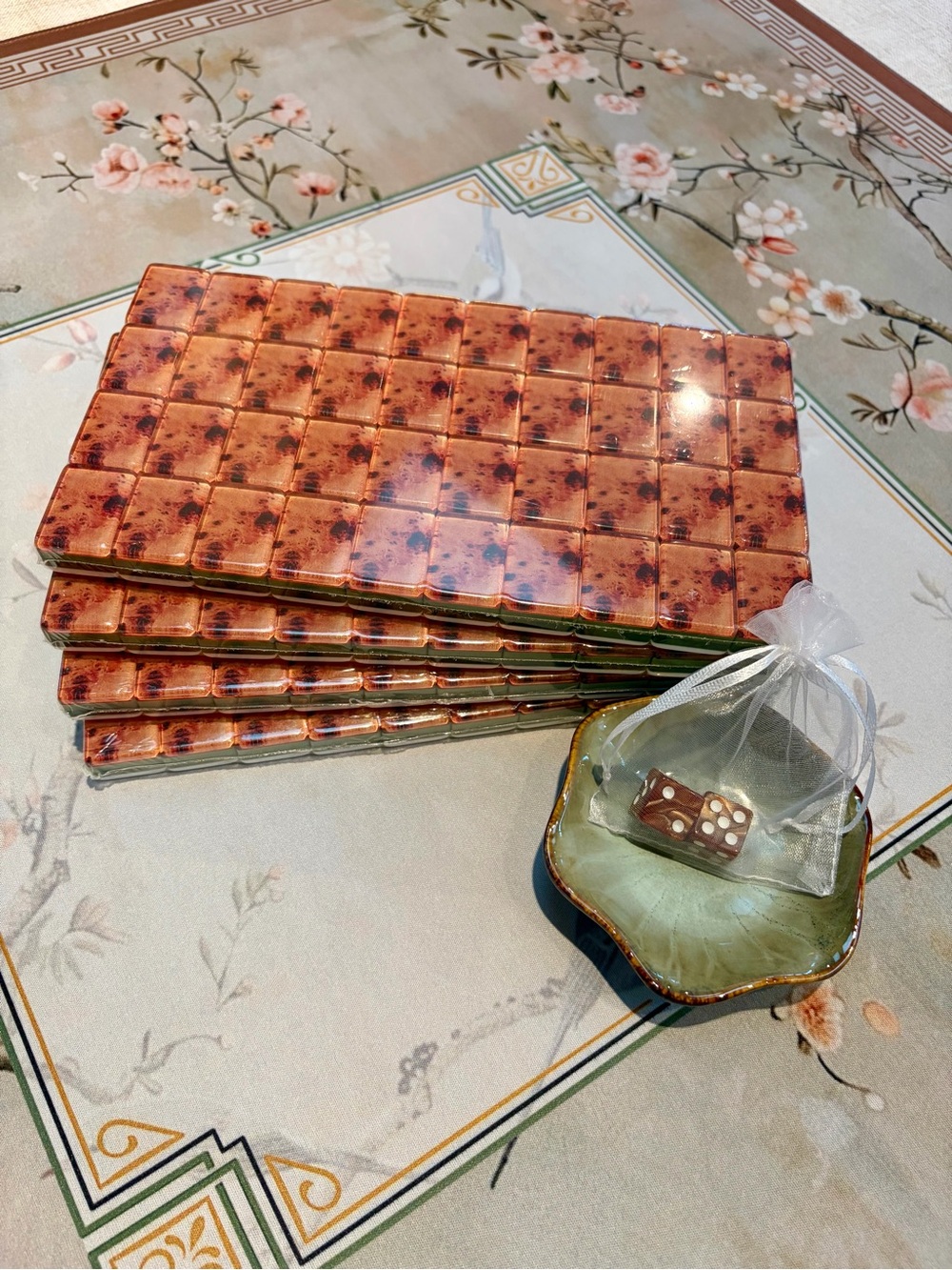 New Wood Grain Mahjong Tiles, 🀄️ Coordinating Dice Dish & Dice